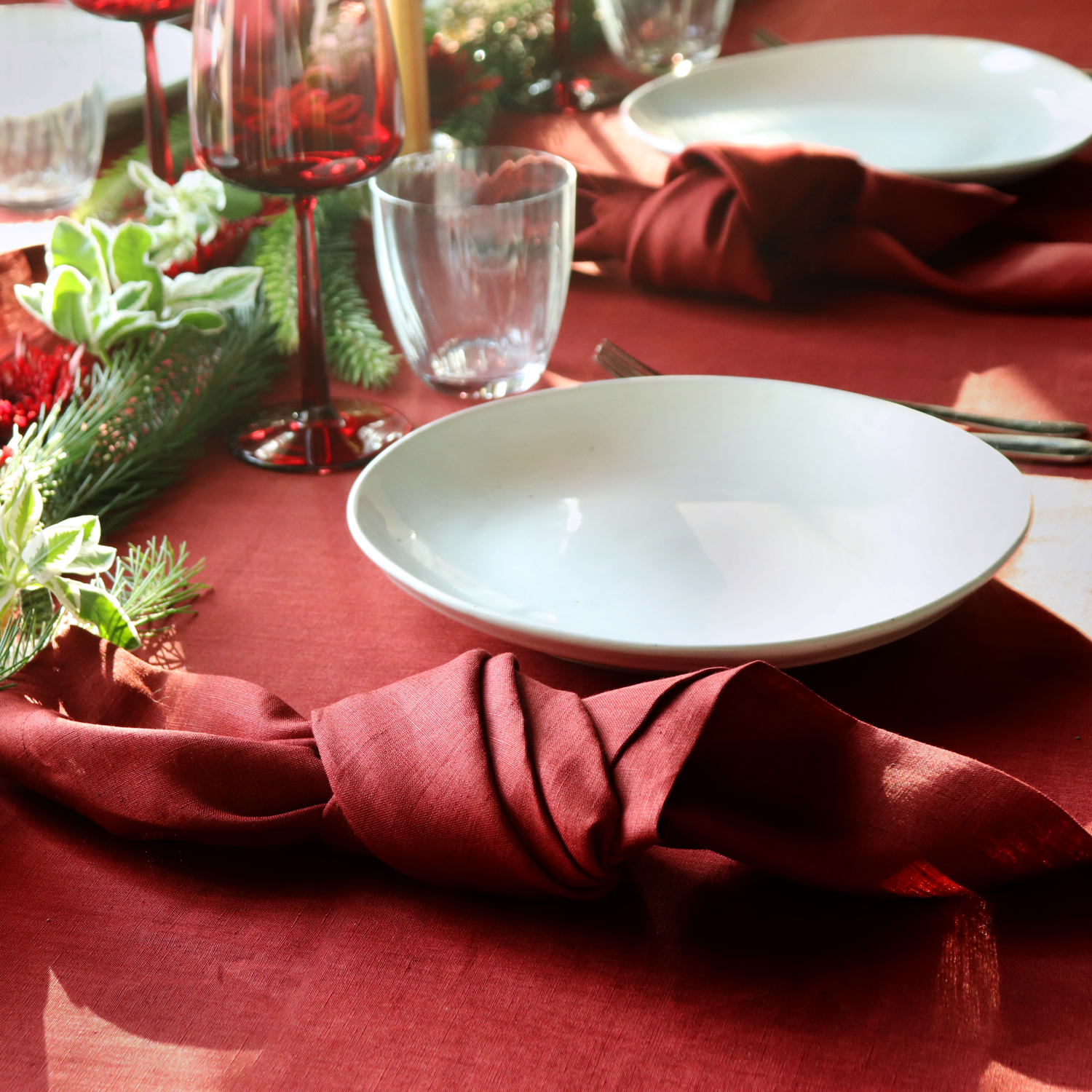 Burgundy Red Oval Linen Tablecloth