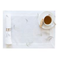 white pacemat feathers