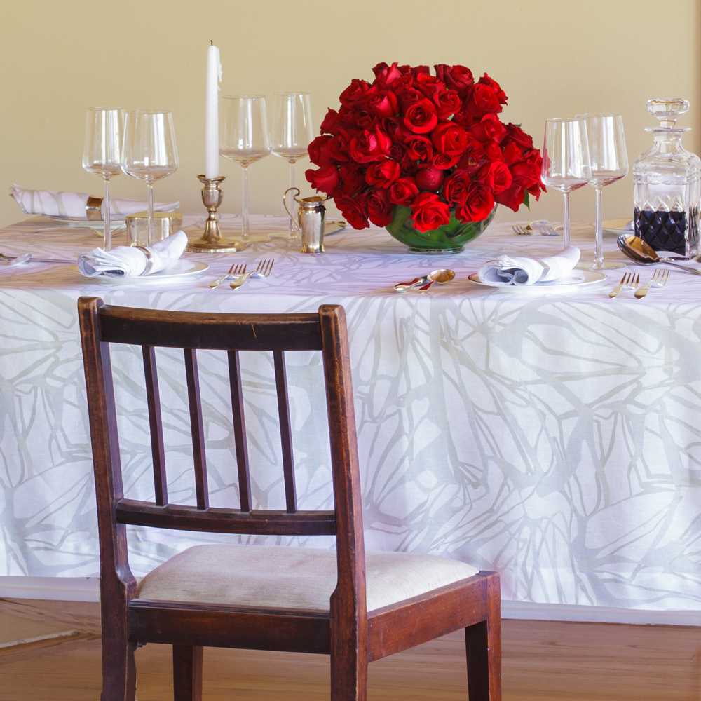 Melita Metallic Rectangular Linen Tablecloth