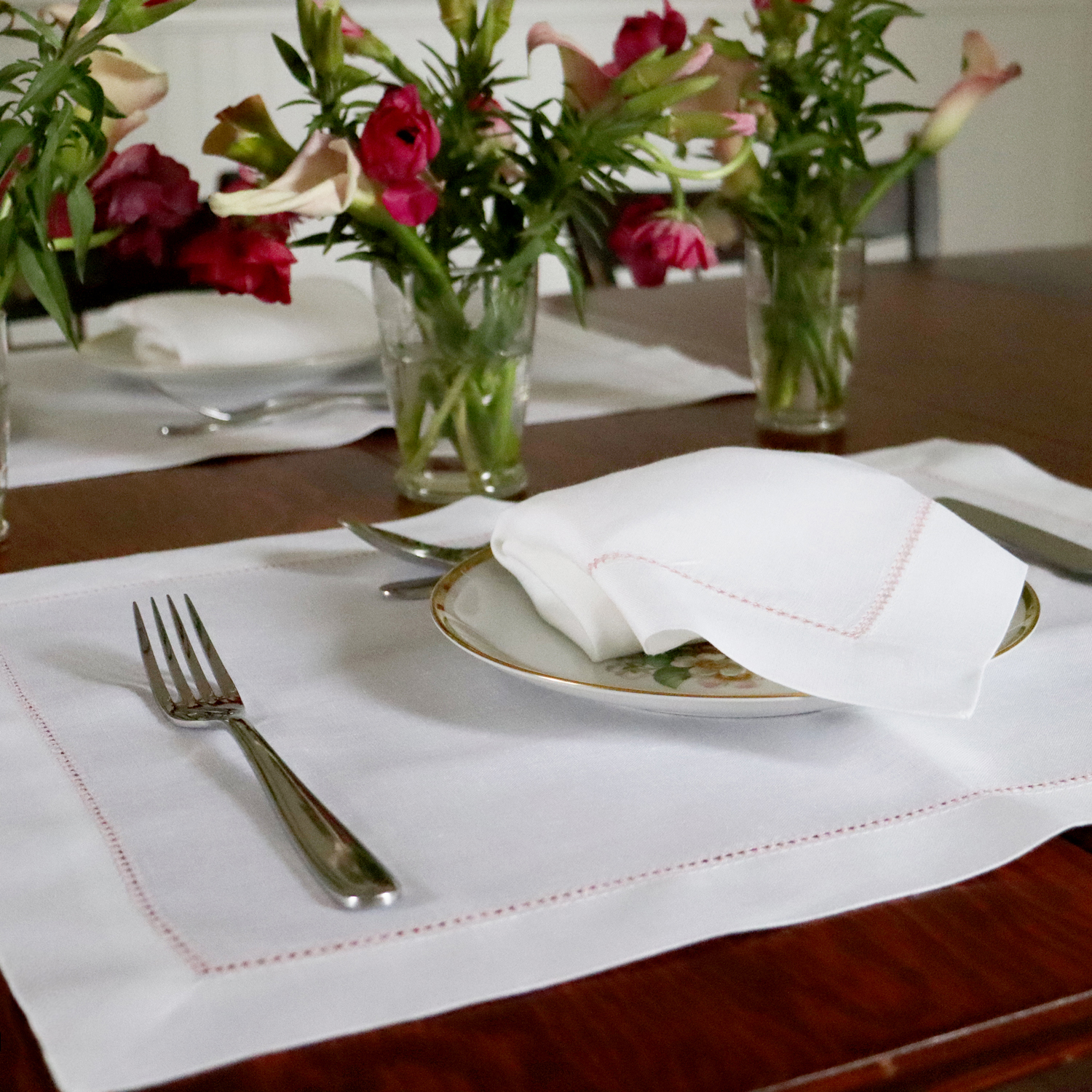 White Linen Napkin with Pink Contrast Hemstitch