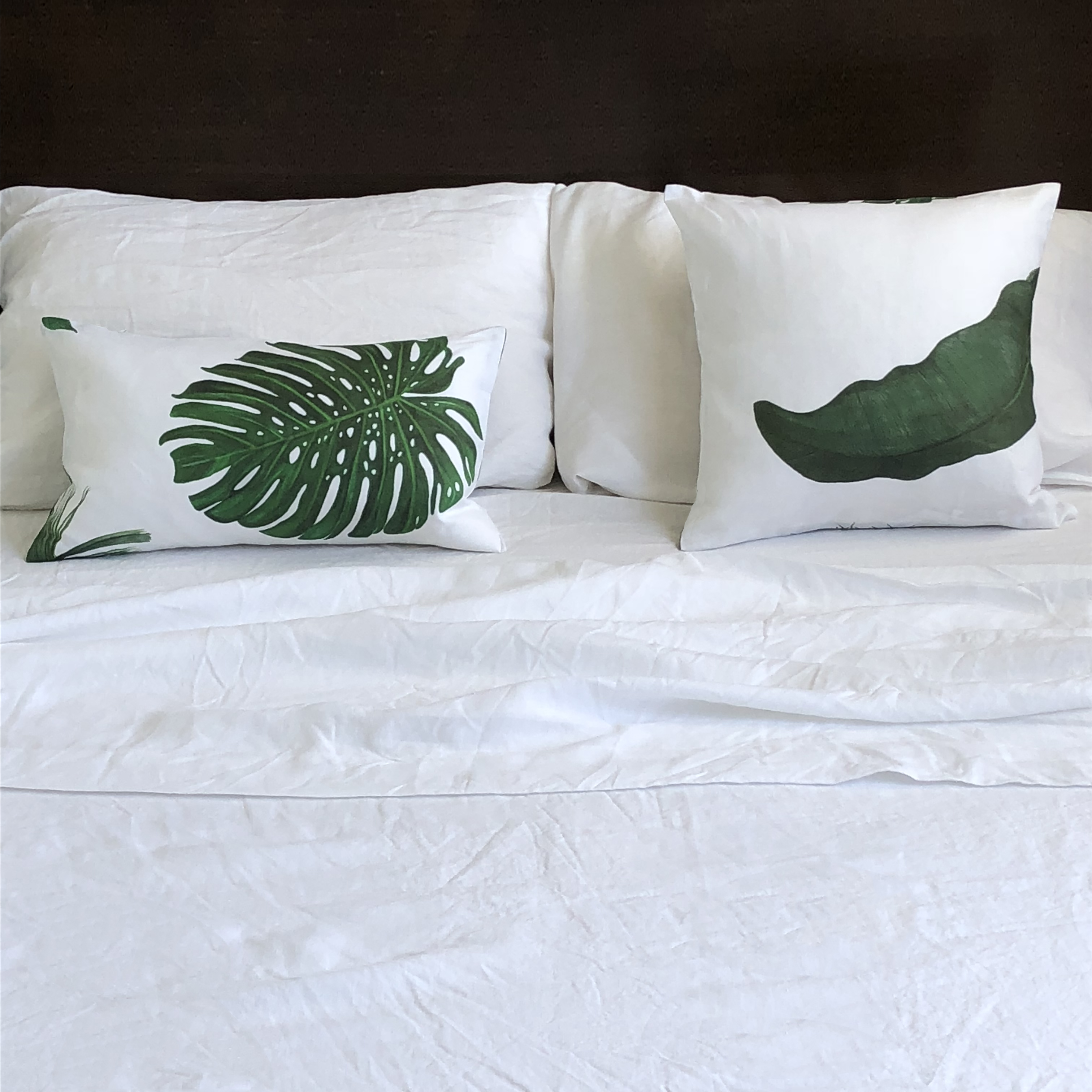 Tropical Leaves Linen Pillow